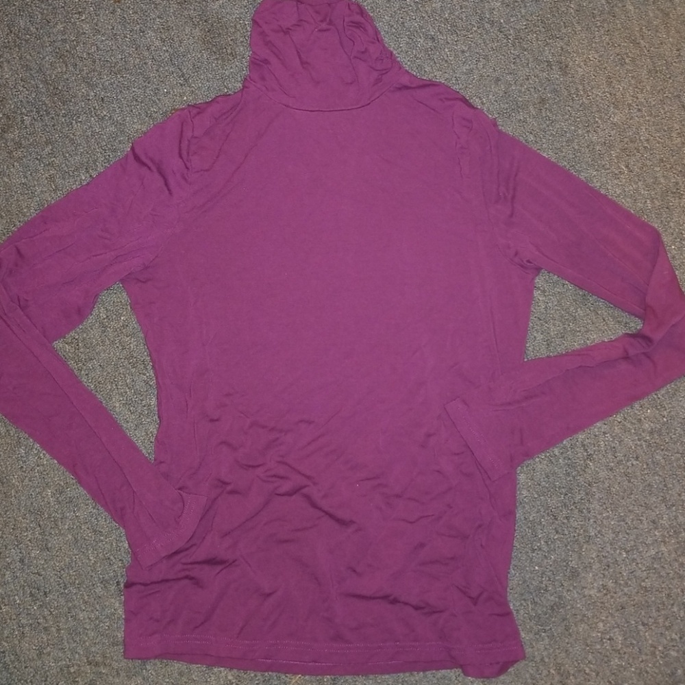 Turtle neck top